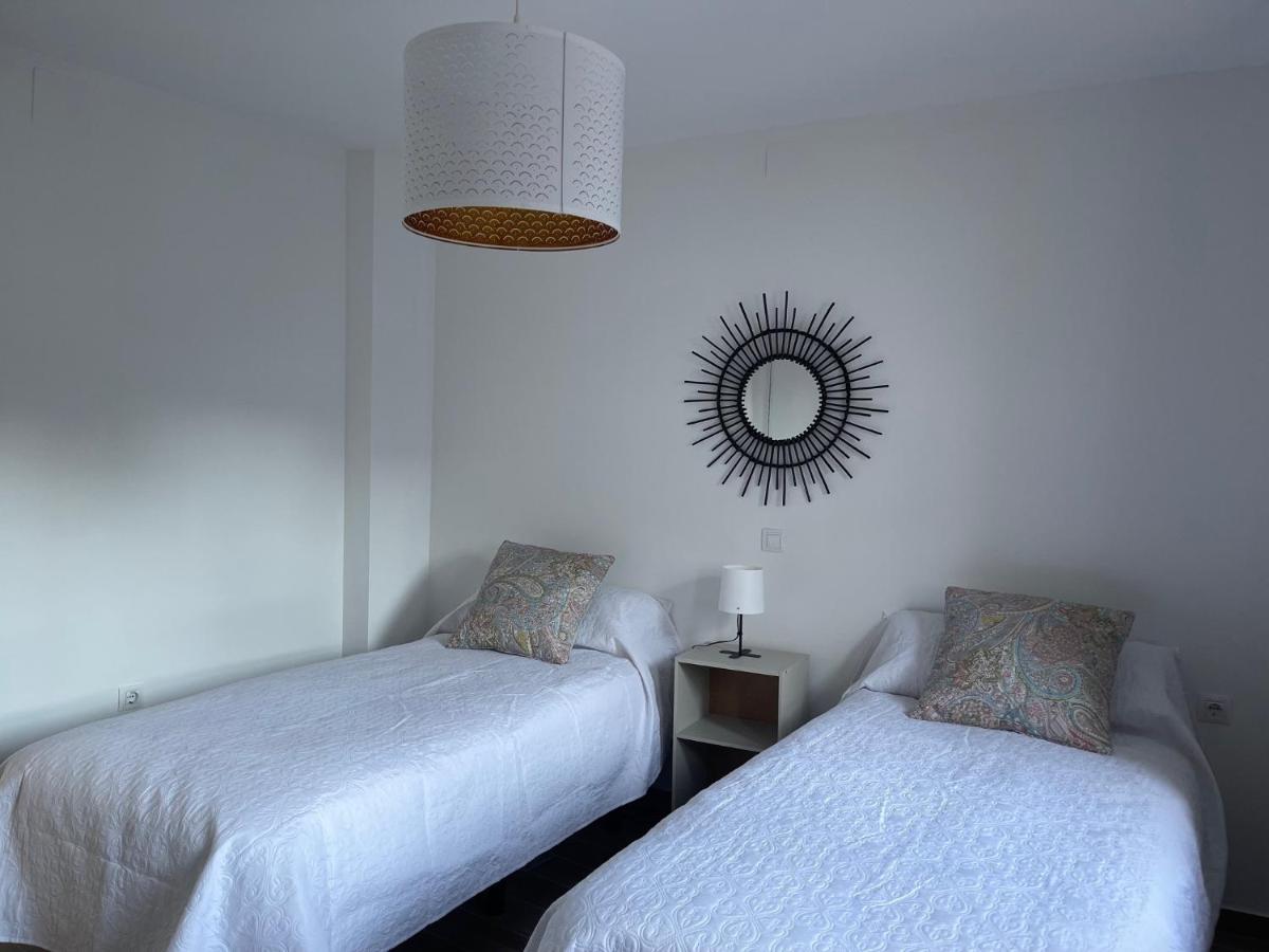 Apartamentos Turisticos Los Barruecos Caces エクステリア 写真
